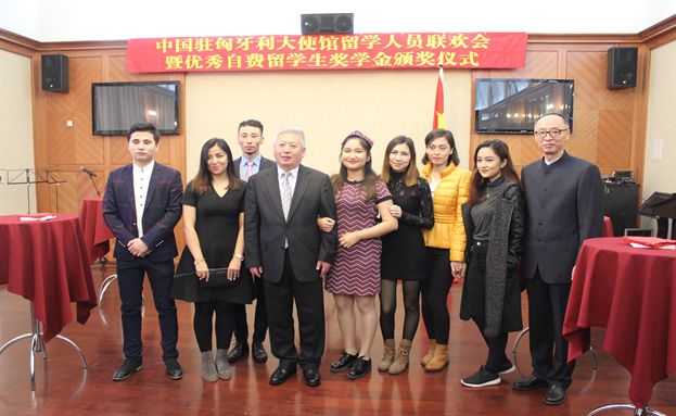 正規(guī)商務(wù)口譯收費(fèi)標(biāo)準(zhǔn)_你了解嗎？